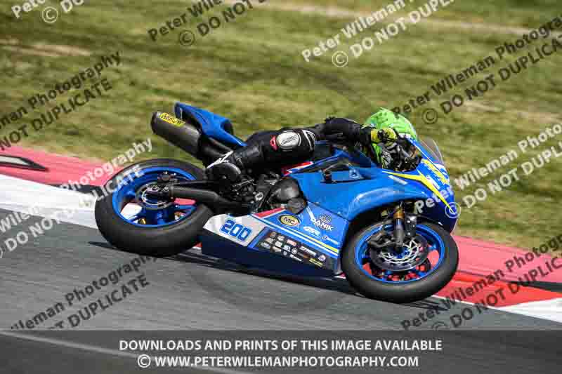 cadwell no limits trackday;cadwell park;cadwell park photographs;cadwell trackday photographs;enduro digital images;event digital images;eventdigitalimages;navarra;no limits trackdays;peter wileman photography;racing digital images;trackday digital images;trackday photos